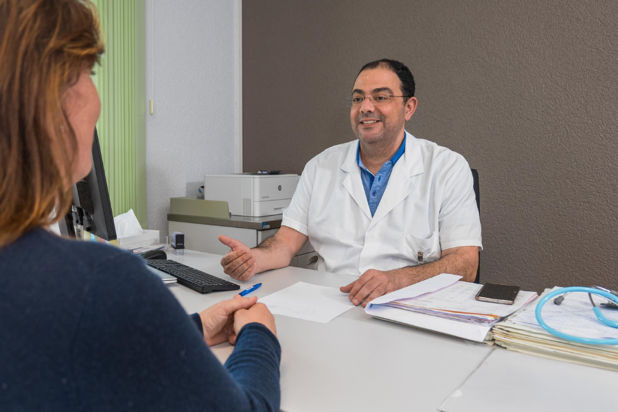 Consultation avec un généraliste au Centre médical de Saint-Prex
